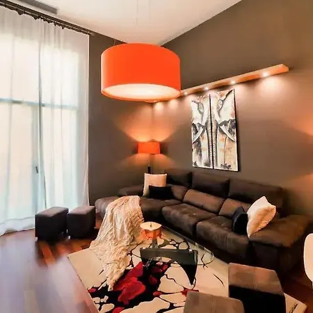 Luxury Duplex In The Heart Of *